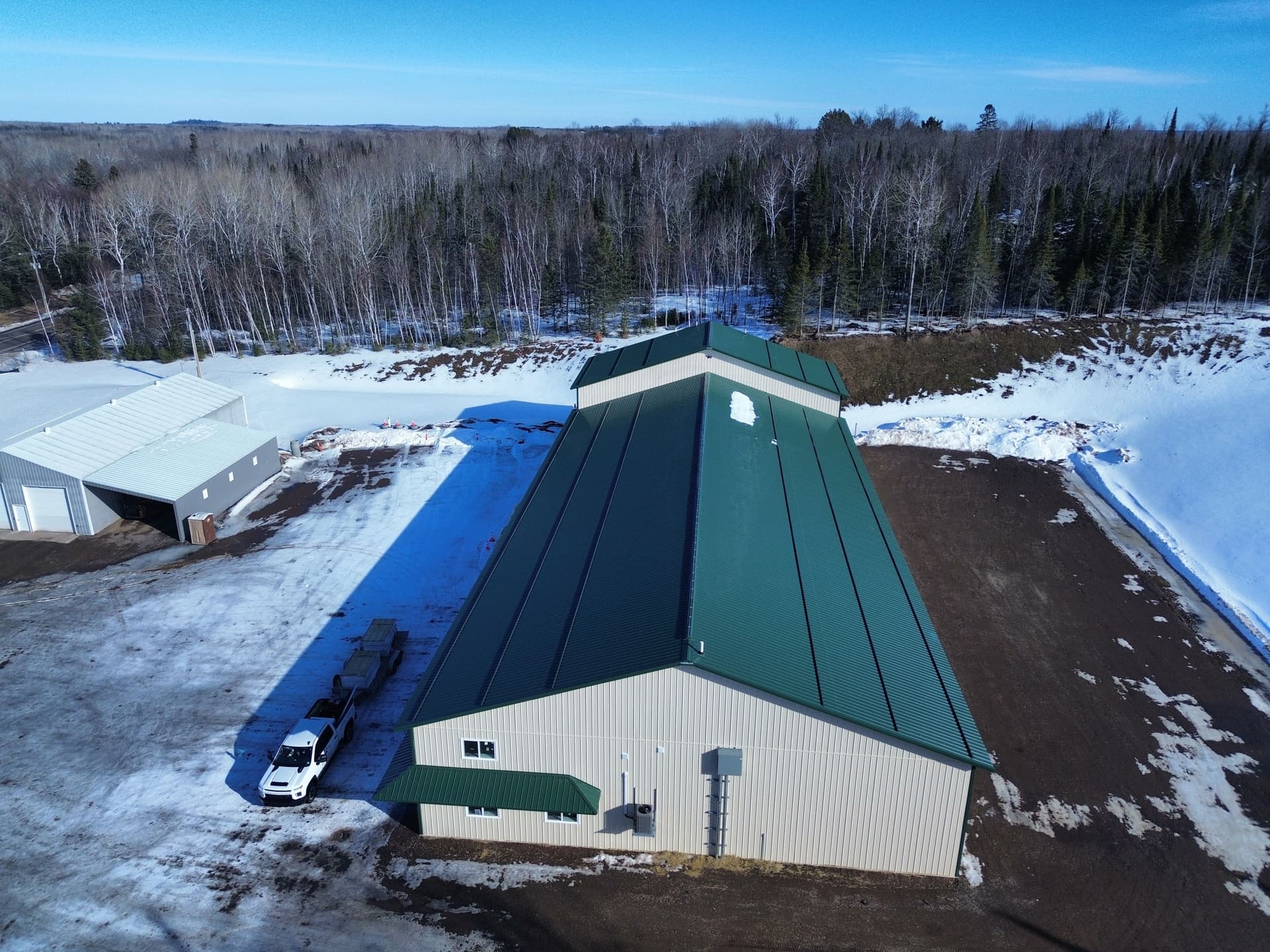 Gallery photos for Industrial Building Gets a Snow-Ready Roof: Image #2