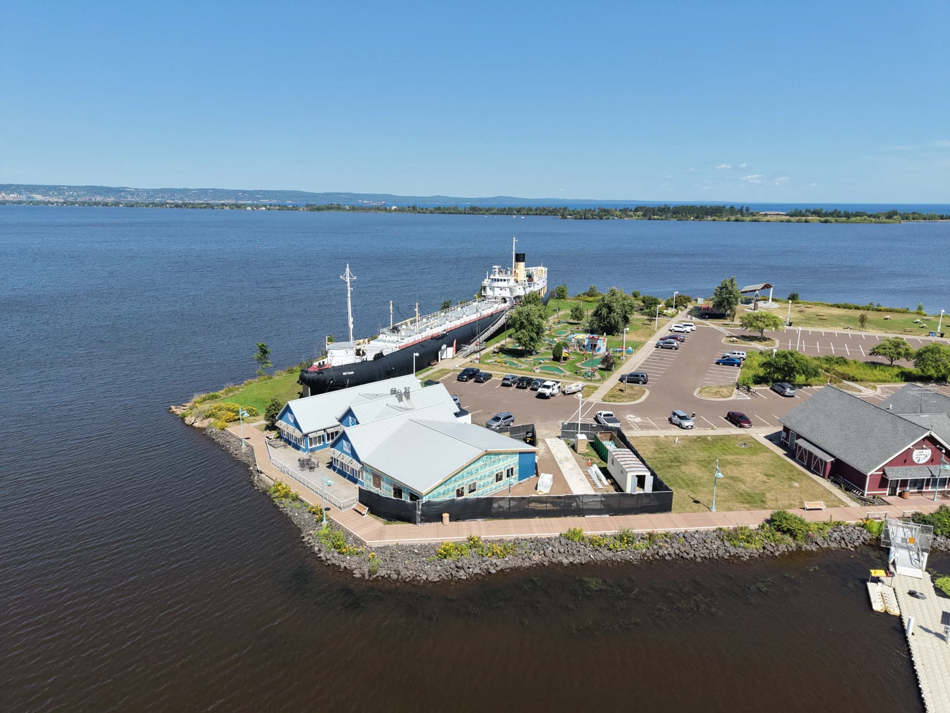 24-Gauge Steel Roof and Siding on UW Lake Superior Research Facility in Superior, WI image
