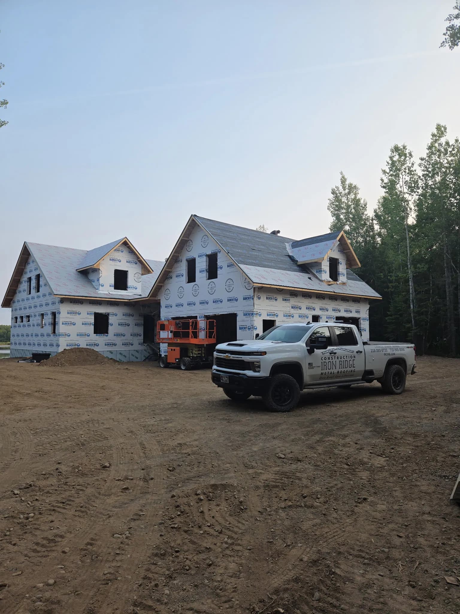Project Lake Cabin Gets a 24-Gauge Mechanically Seamed Metal Roof image