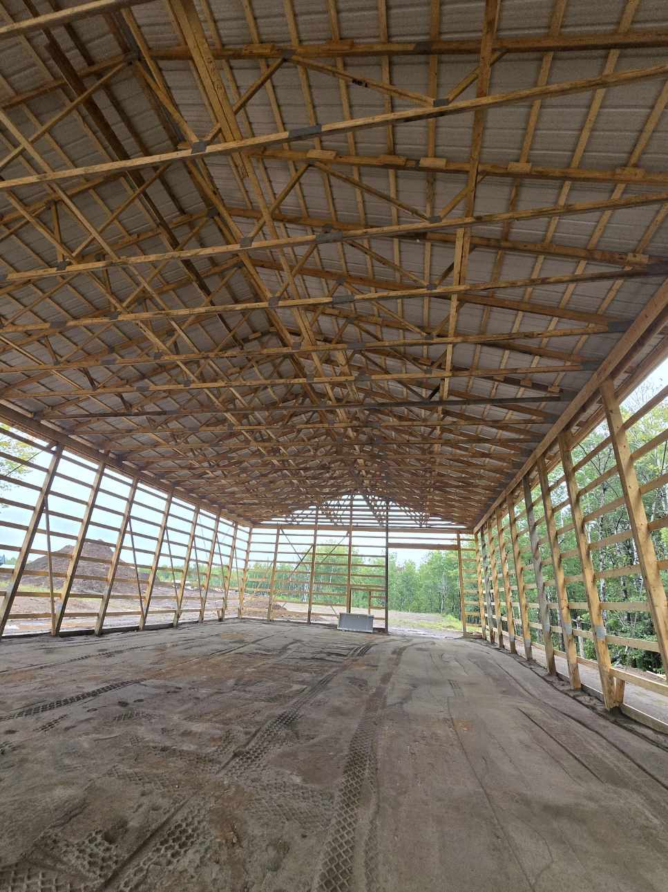 Crafting a Durable Pole Barn in Hermantown image