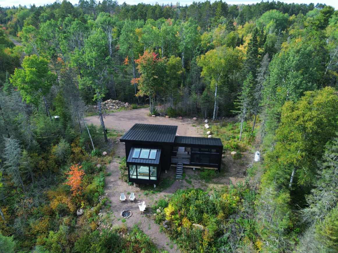 Gallery photos for Modern Cabin Retreat with Metal Roof: Image #1