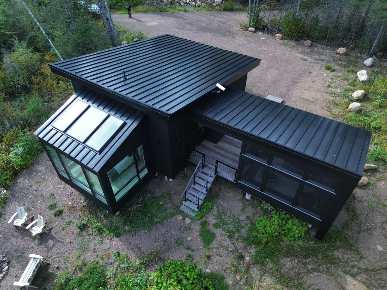 Gallery photos for Modern Cabin Retreat with Metal Roof: Image #2