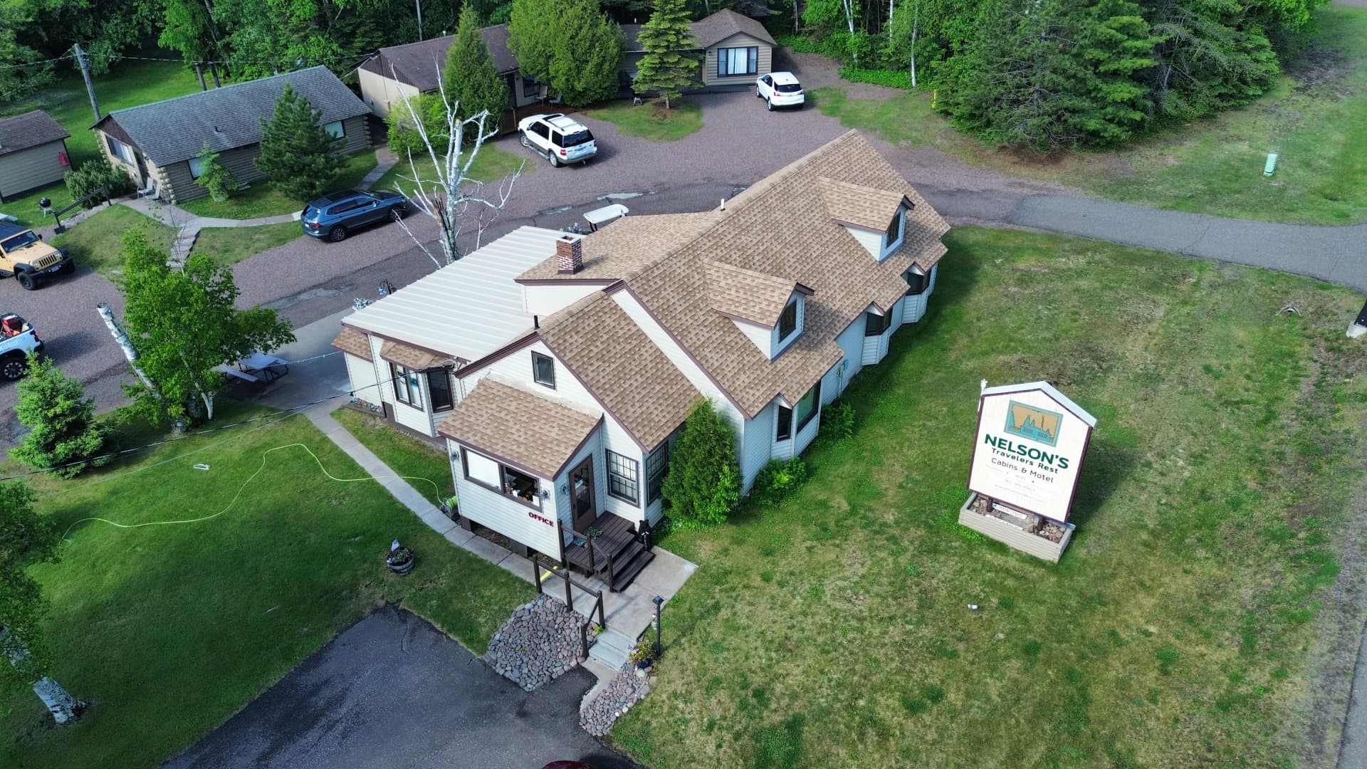 Gallery photos for Standing Seam Metal and GAF Shingles on Nelson's Travelers Rest: Image #1